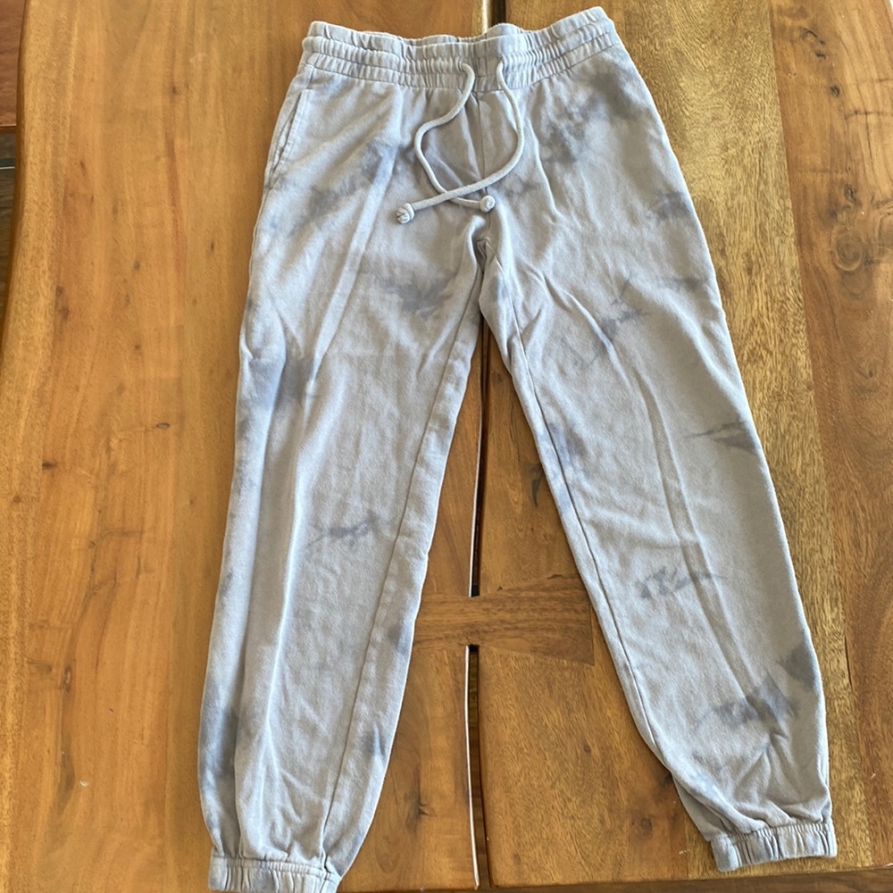 Z Supply grey tie die sweat pants